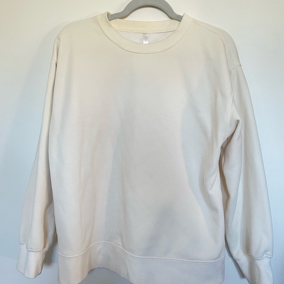 Fabletics Woman Small Crewneck Sweater Cream Athletic Lounge Grandma Fisherman - Picture 1 of 11
